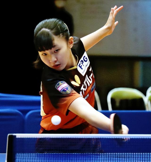 扬尼斯 扬尼斯