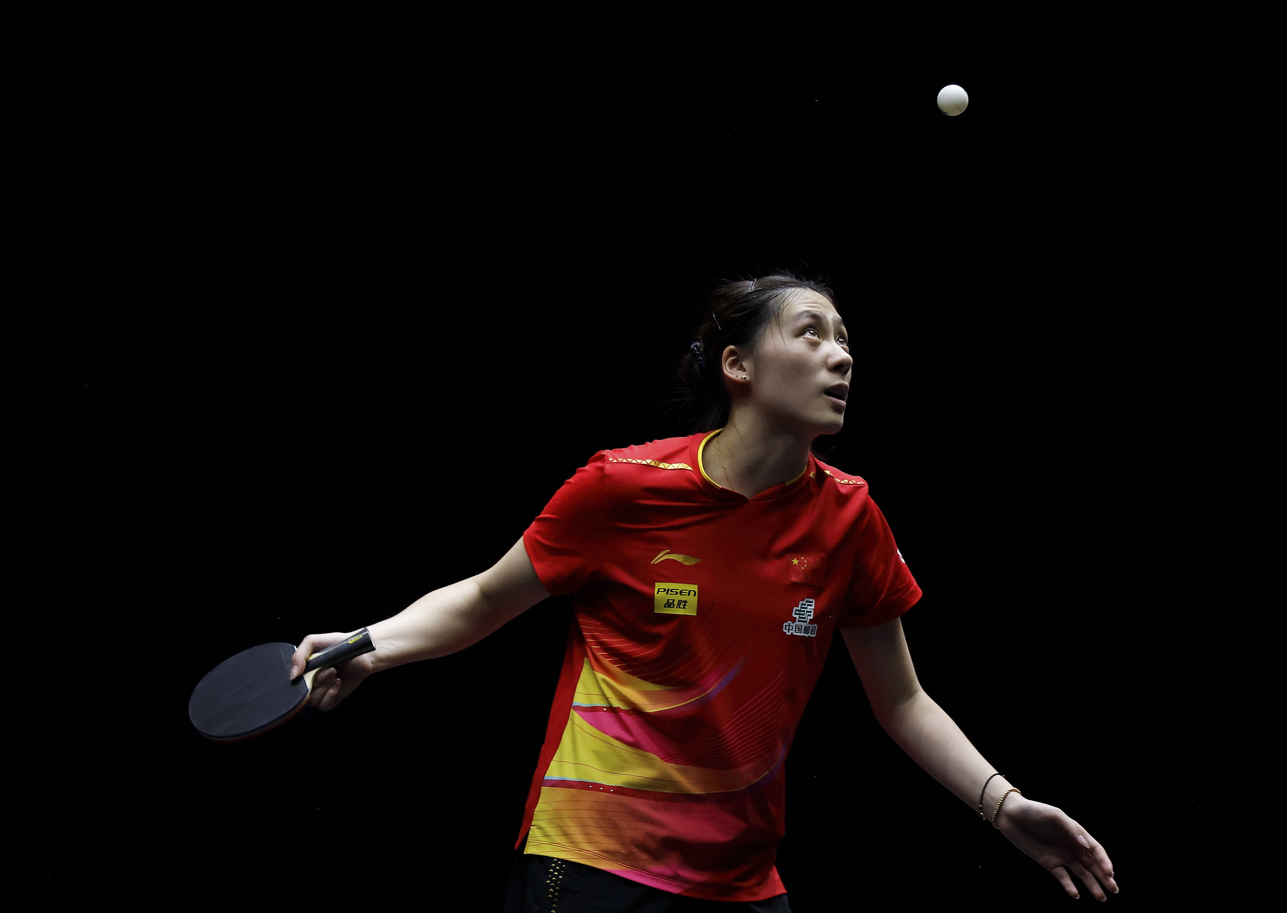 的表现并不 的表现并不